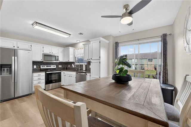 5583 Sunrise Meadow Lane 89-C, Lee's Summit, MO 64064