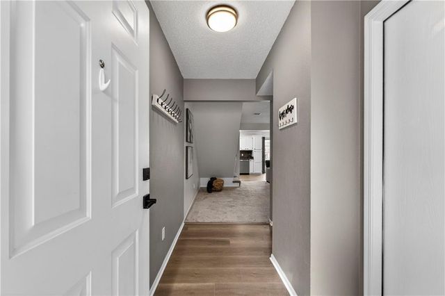 5583 Sunrise Meadow Lane 89-C, Lee's Summit, MO 64064