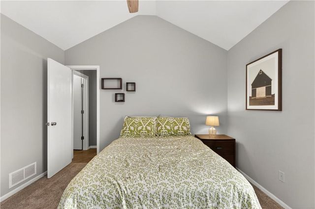 5583 Sunrise Meadow Lane 89-C, Lee's Summit, MO 64064