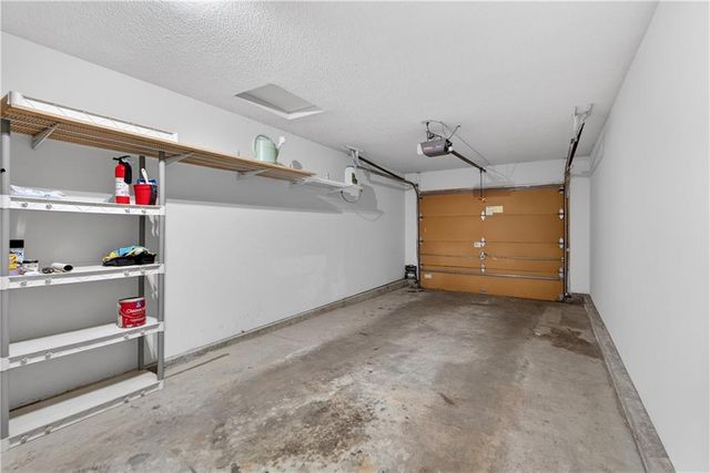 5583 Sunrise Meadow Lane 89-C, Lee's Summit, MO 64064