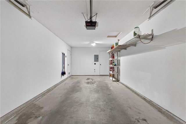 5583 Sunrise Meadow Lane 89-C, Lee's Summit, MO 64064