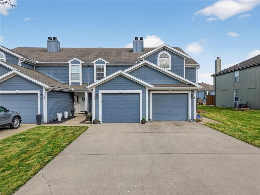 5583 Sunrise Meadow Lane 89-C, Lee's Summit, MO 64064