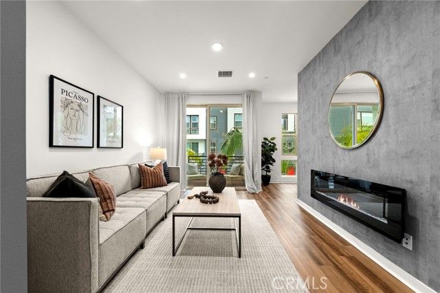 210 Placemark, Irvine, CA 92614