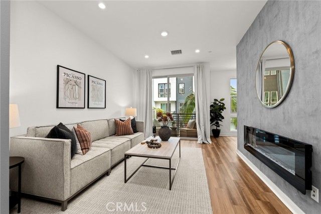 210 Placemark, Irvine, CA 92614