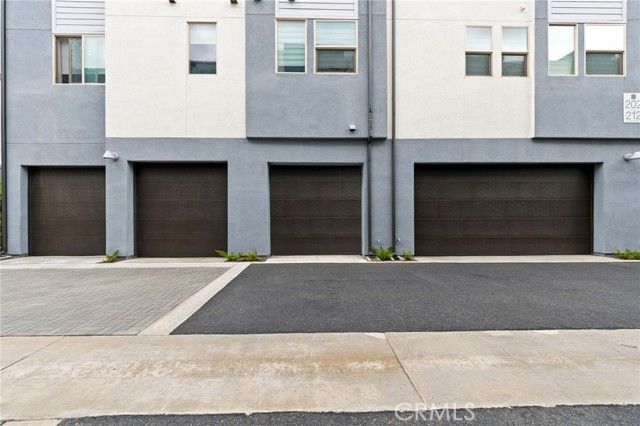 210 Placemark, Irvine, CA 92614