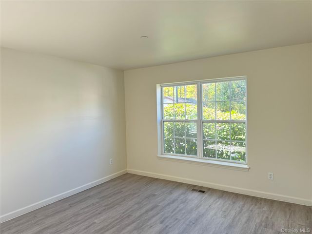 1191 Maggie Road 8-11, Newburgh, NY 12550