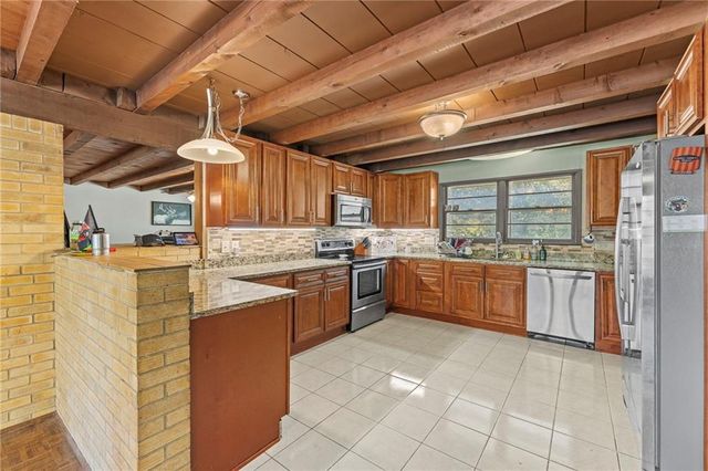 8552 Lafayette Avenue, Kansas City, KS 66109