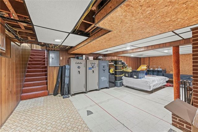 8552 Lafayette Avenue, Kansas City, KS 66109