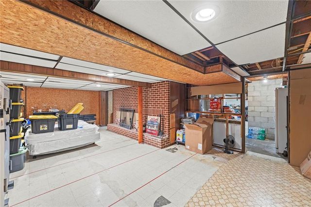 8552 Lafayette Avenue, Kansas City, KS 66109