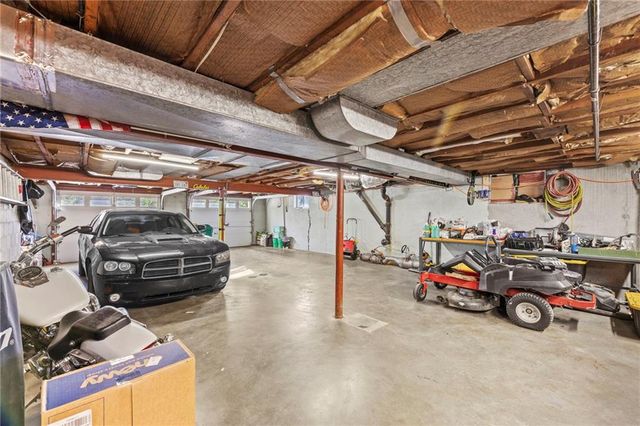 8552 Lafayette Avenue, Kansas City, KS 66109