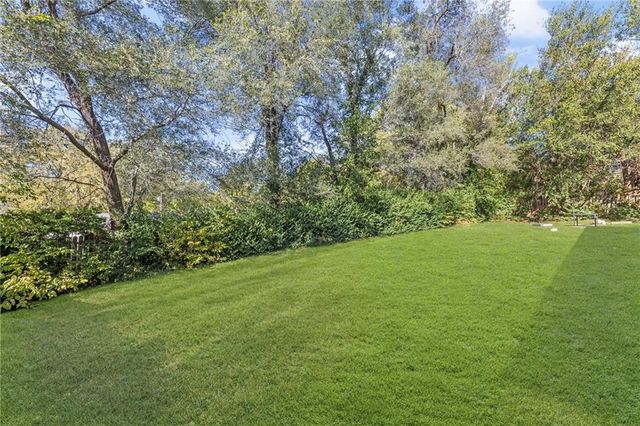 8552 Lafayette Avenue, Kansas City, KS 66109