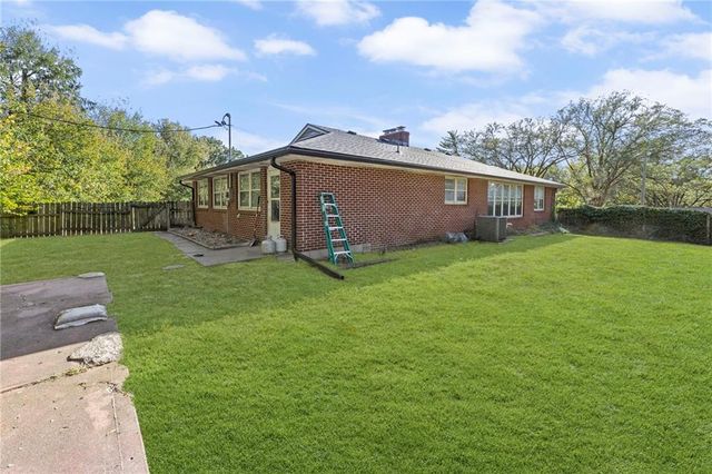 8552 Lafayette Avenue, Kansas City, KS 66109