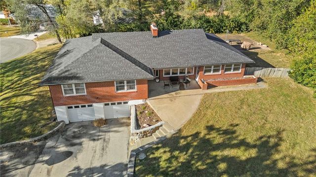 8552 Lafayette Avenue, Kansas City, KS 66109