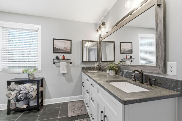 4708 Hessey Rd, Mount Juliet, TN 37122