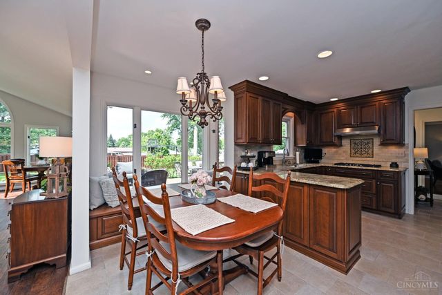 6453 Oldbarn Court, Madeira, OH 45243