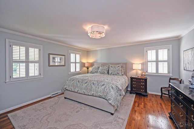 6453 Oldbarn Court, Madeira, OH 45243