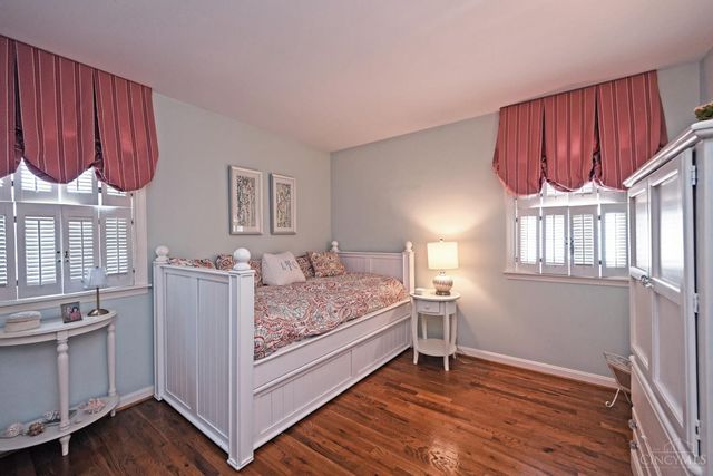6453 Oldbarn Court, Madeira, OH 45243