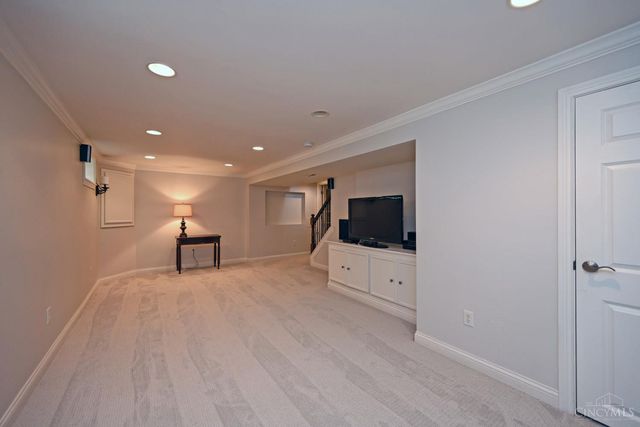 6453 Oldbarn Court, Madeira, OH 45243