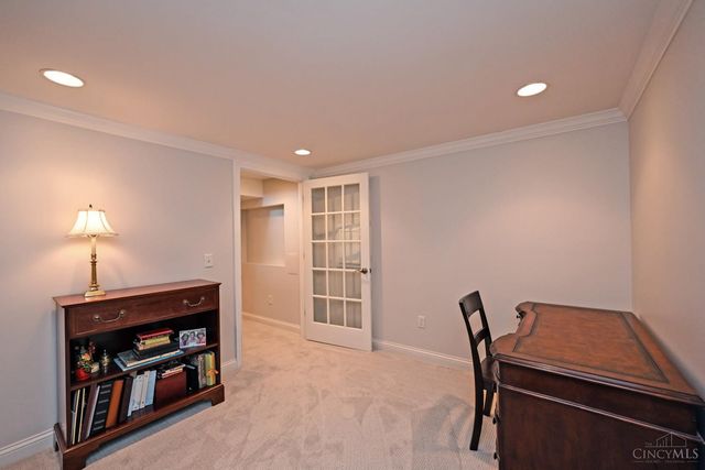 6453 Oldbarn Court, Madeira, OH 45243