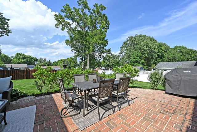 6453 Oldbarn Court, Madeira, OH 45243