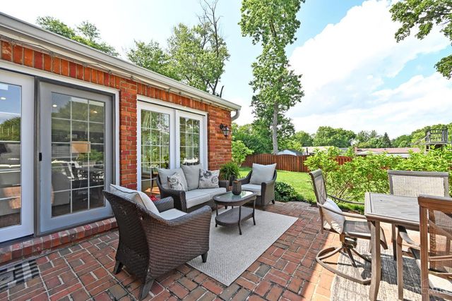 6453 Oldbarn Court, Madeira, OH 45243