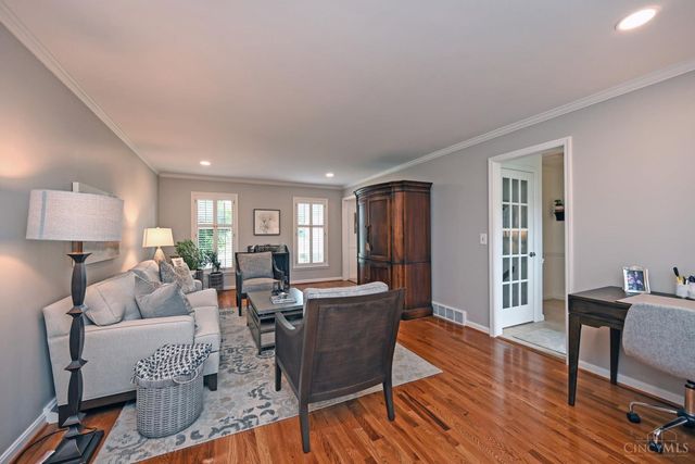 6453 Oldbarn Court, Madeira, OH 45243