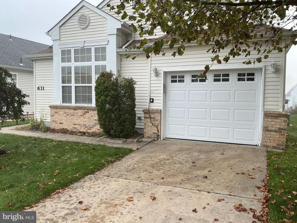 631 BARBADOS DR, Williamstown, NJ 08094