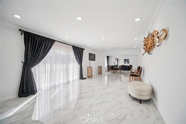 17158 Citronia Street, Northridge (los Angeles), CA 91325