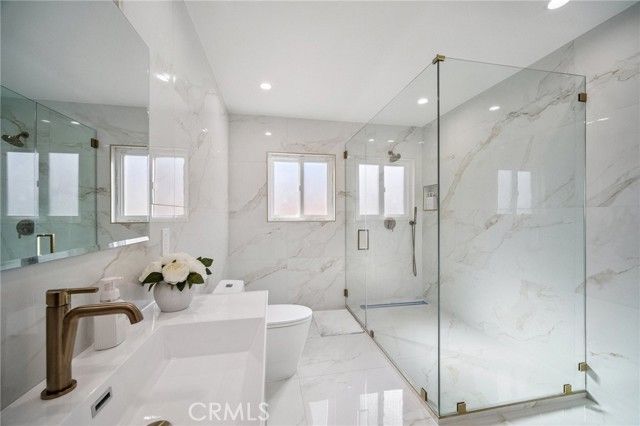 17158 Citronia Street, Northridge (los Angeles), CA 91325