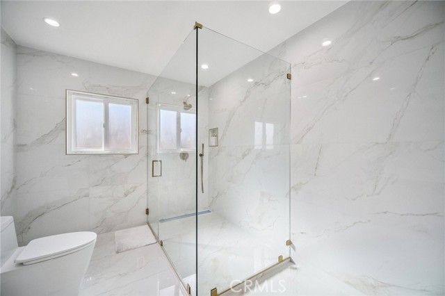 17158 Citronia Street, Northridge (los Angeles), CA 91325