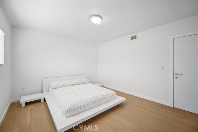 17158 Citronia Street, Northridge (los Angeles), CA 91325