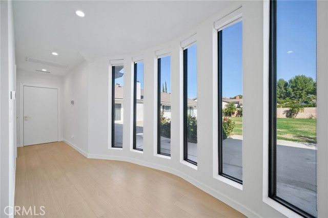 17158 Citronia Street, Northridge (los Angeles), CA 91325