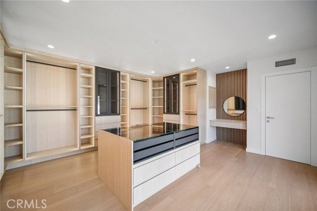 17158 Citronia Street, Northridge (los Angeles), CA 91325