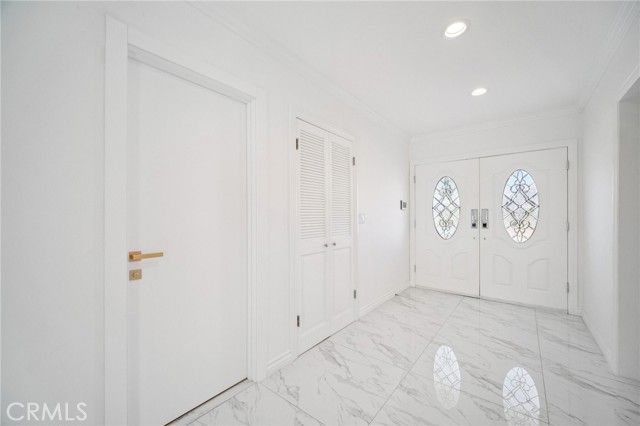 17158 Citronia Street, Northridge (los Angeles), CA 91325