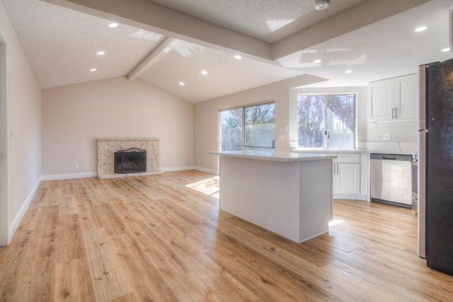 8158 Mesa Oak Way, Citrus Heights, CA 95610