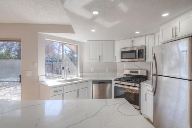 8158 Mesa Oak Way, Citrus Heights, CA 95610