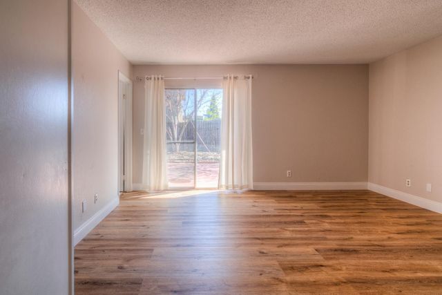 8158 Mesa Oak Way, Citrus Heights, CA 95610