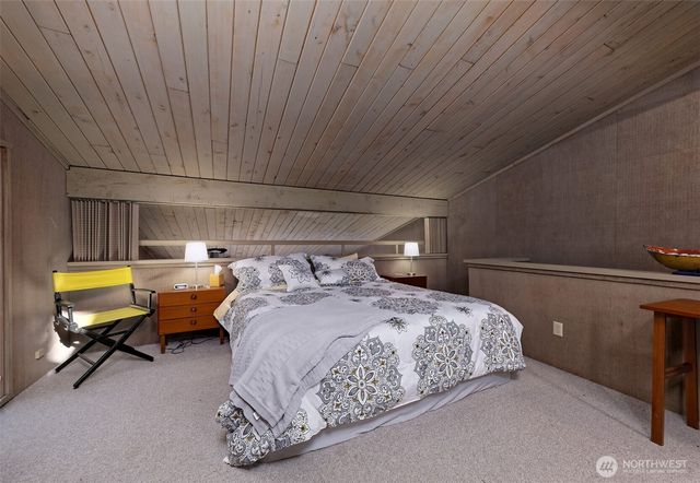 731 E Promontory Road, Shelton, WA 98584