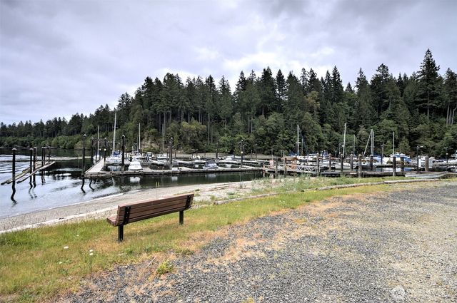 731 E Promontory Road, Shelton, WA 98584