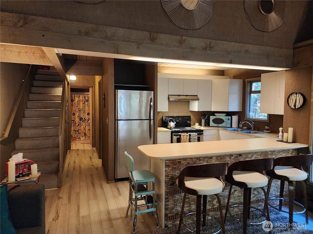 731 E Promontory Road, Shelton, WA 98584