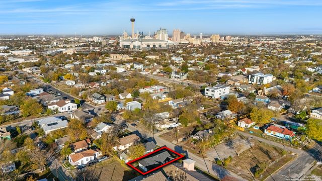 828 Virginia Blvd, San Antonio, TX 78203