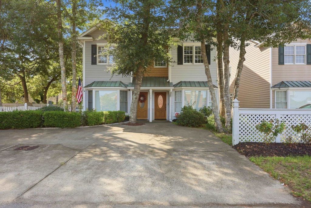 4401 Poinsett St Apt B, North Myrtle Beach, SC 29582 — exterior
