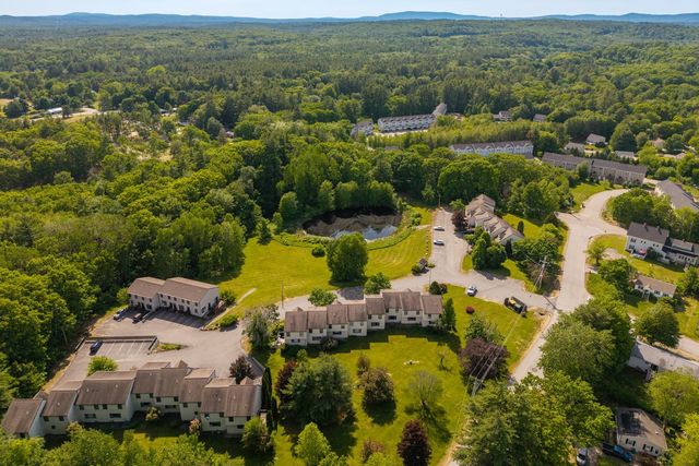 411 Ledgeview Drive, Rochester, NH 03839