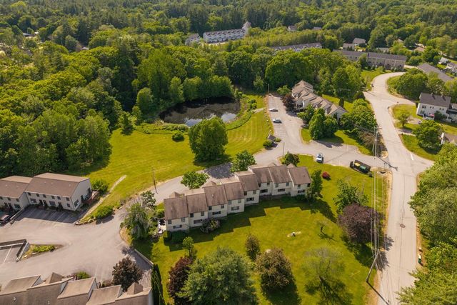 411 Ledgeview Drive, Rochester, NH 03839