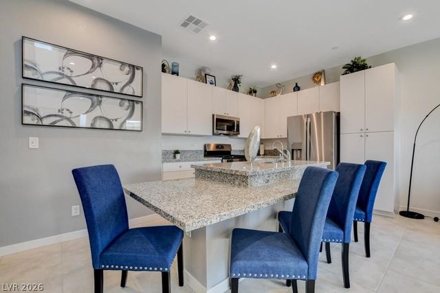 4307 Vantage Ridge Avenue, Las Vegas, NV 89141