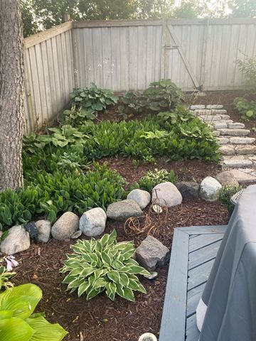 15820 17th Avenue N, Plymouth, MN 55447