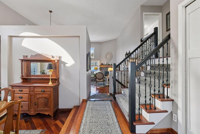 15820 17th Avenue N, Plymouth, MN 55447