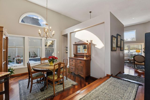 15820 17th Avenue N, Plymouth, MN 55447