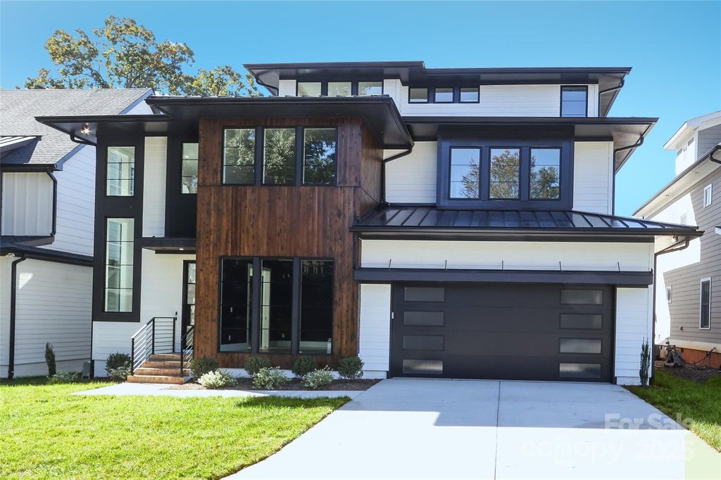 628 Diana Drive, Charlotte, NC 28203