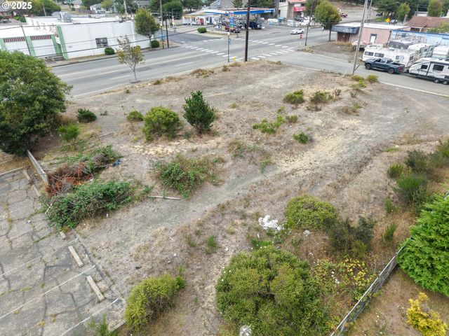 1022 NEWMARK Ave, Coos Bay, OR 97420